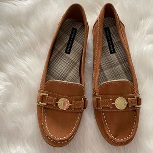 TOMMY HILFIGER TWELSIE MOCCASIN LOAFERS